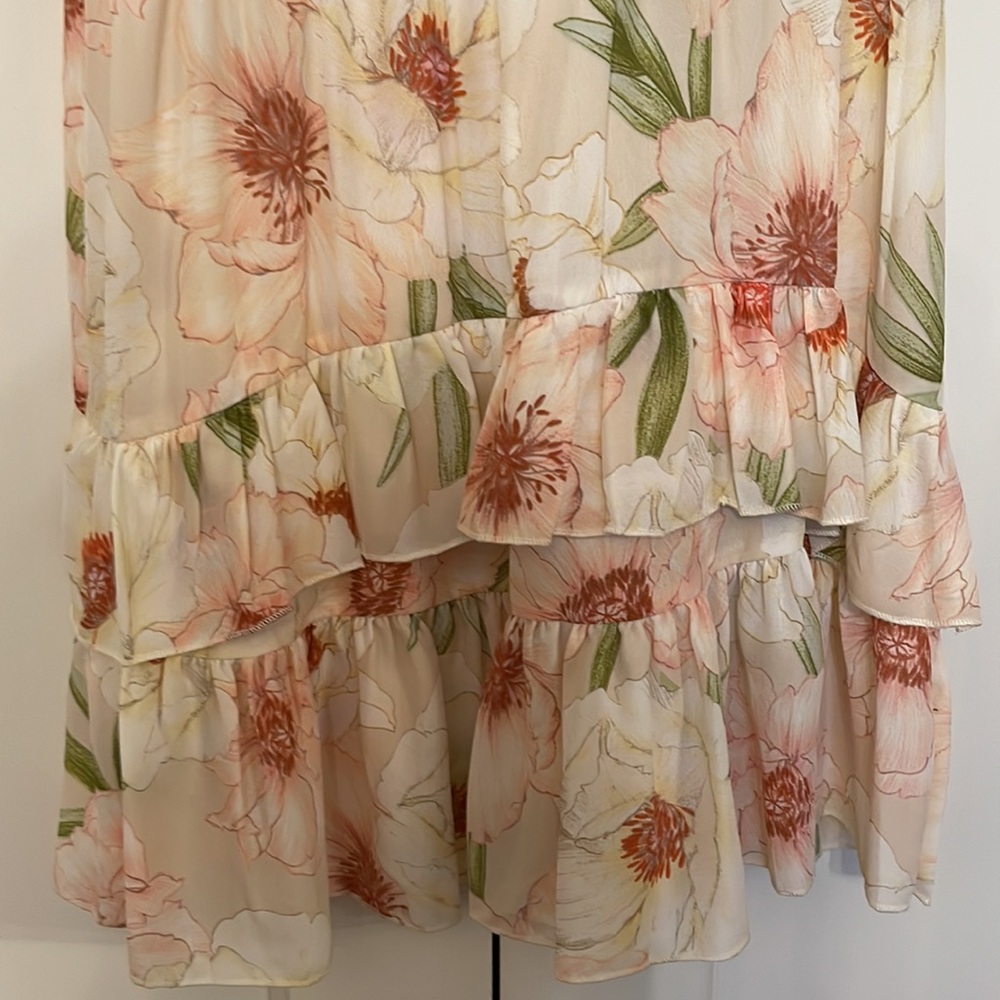 Floral dress - Picture 7 of 8